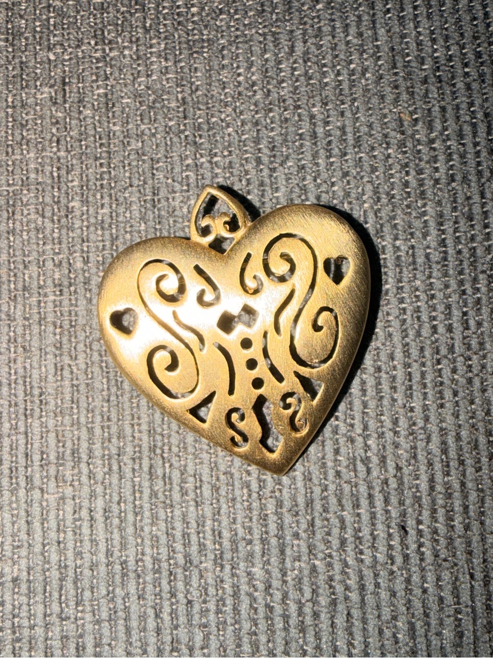 Gold Heart brooch